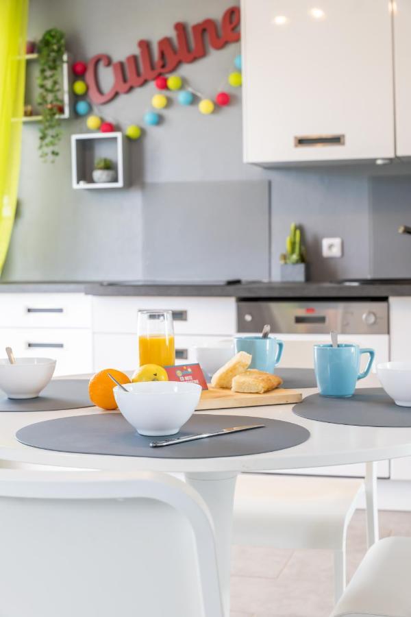 Apartment Le Farniente: Beachside Retreat With Terrace, Wi-fi & Parking *