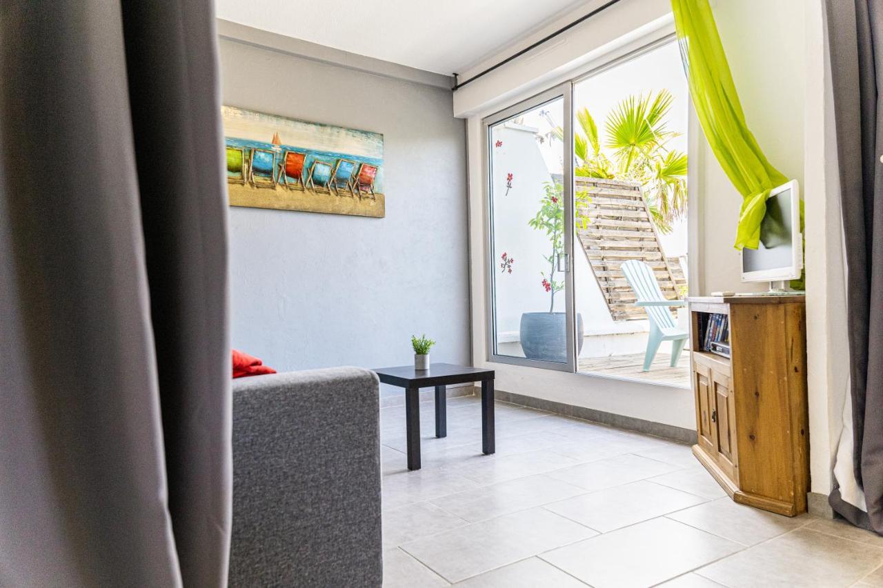 Le Farniente: Beachside Retreat With Terrace, Wi-fi & Parking La Grande-Motte